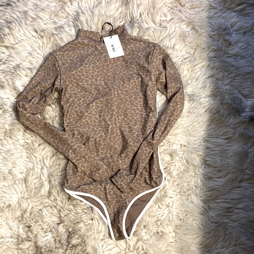 NWT Ehukai in Sahara